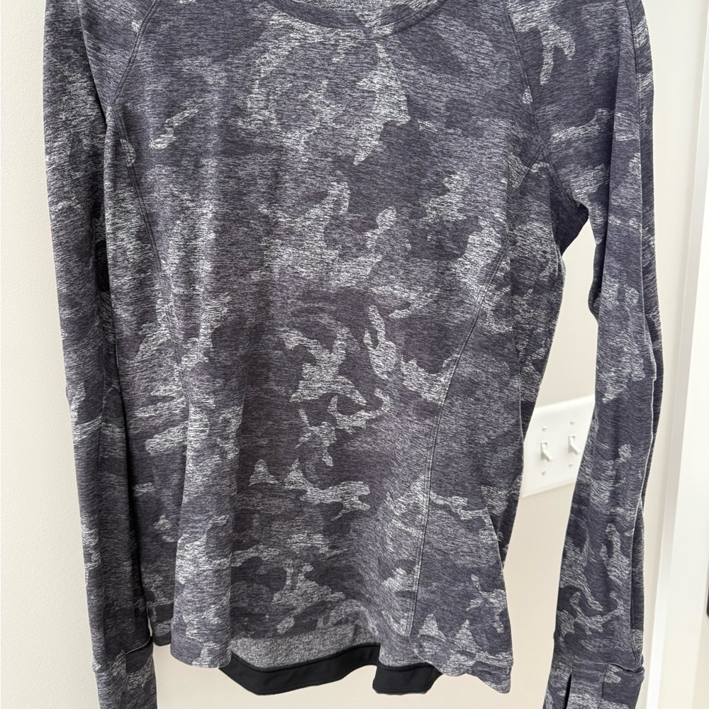 Lululemon Women’s Runderful Long Sleeve